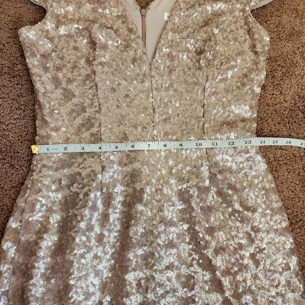 Dress The Population Zoe Sequin Dress In Taupe - Picture 10 of 12